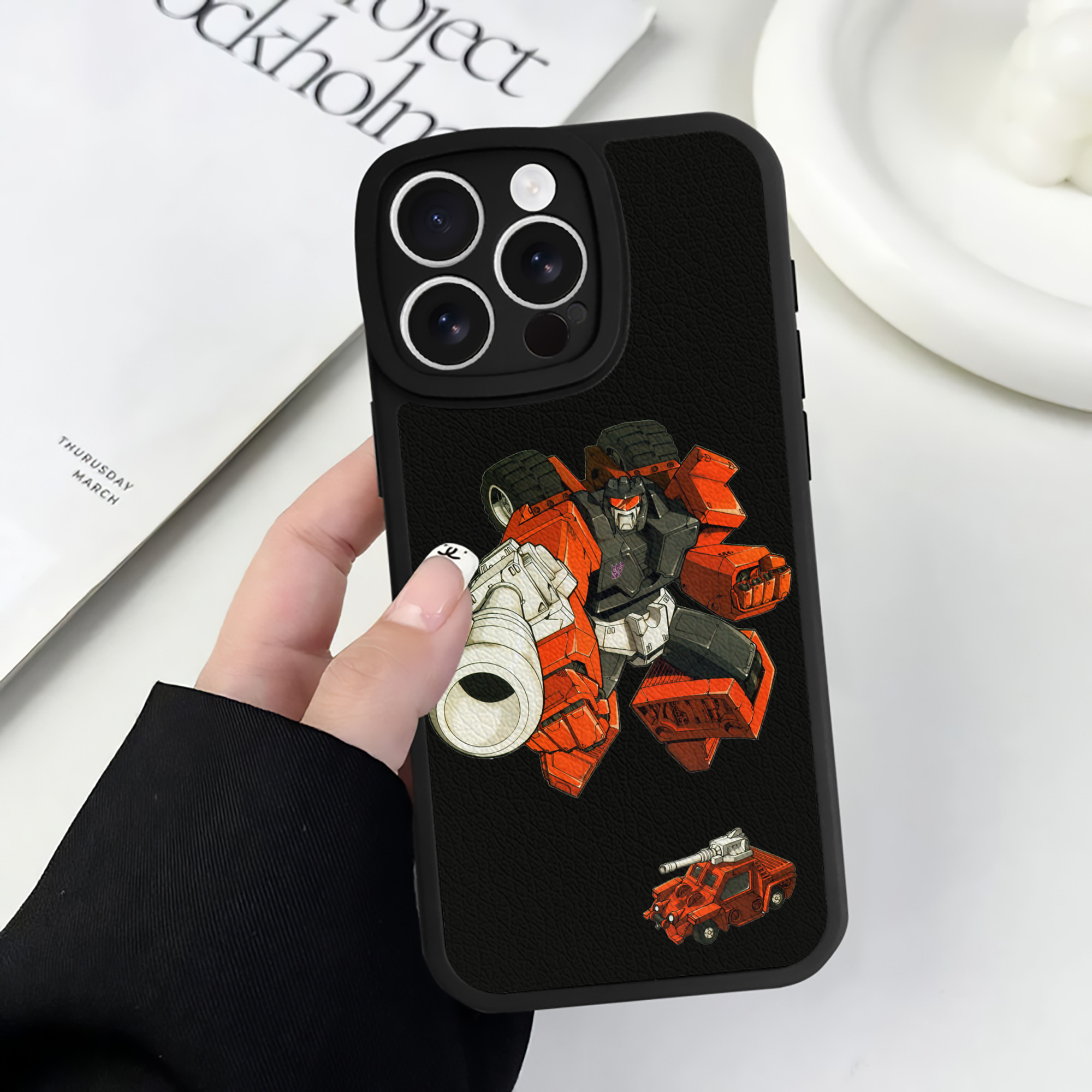 （画像用）  【iPhone 16シリーズ対応】シリコンスマホケース（レザー調） 材質：シリコン